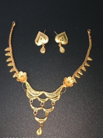 Gold Plated Designer Necklace Set with Matching Earrings – Elegant Traditional Jewellery